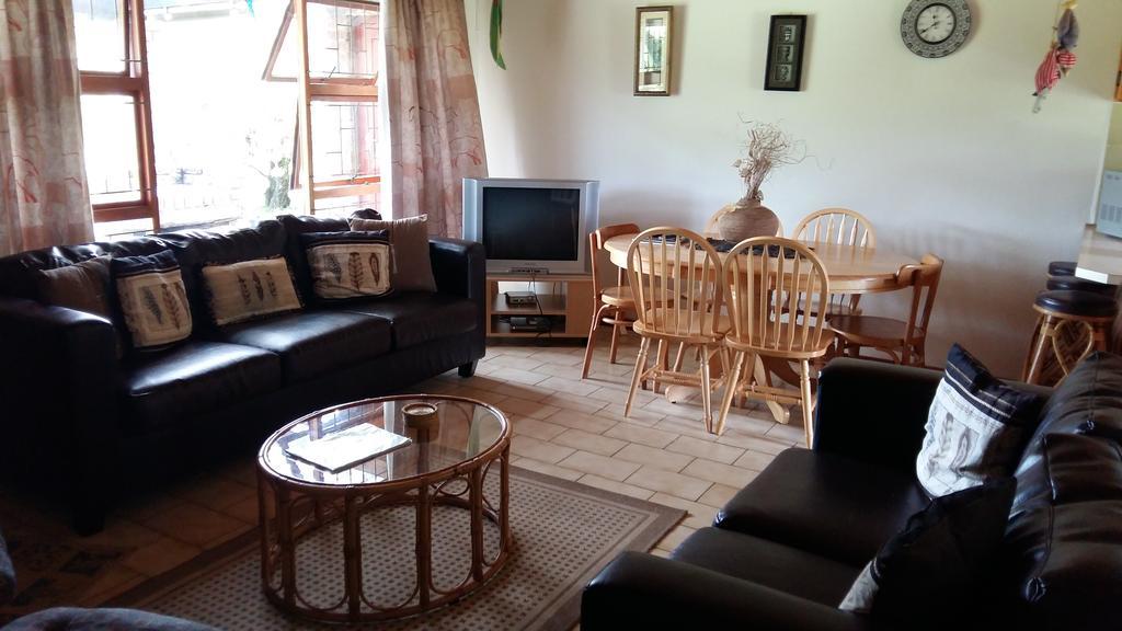 Brenton Lake Holiday Cottages Kültér fotó